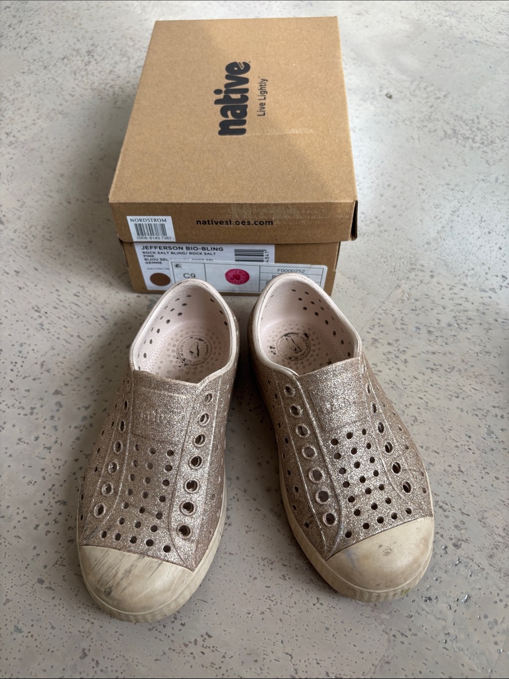 Native Jefferson Slip-On Sneakers - Metallic Rose